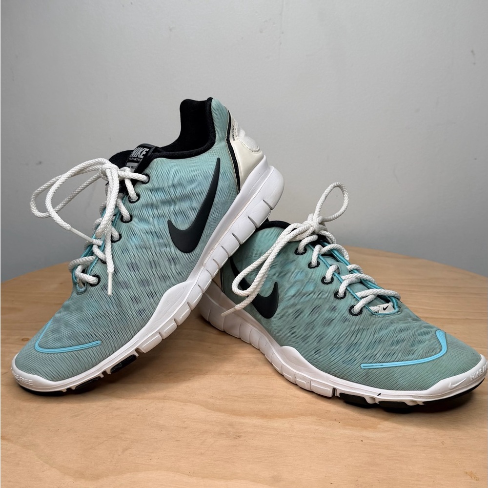 Nike Free Fit 2 Athletic Training Running Shoe in Aqua Turquoise Blue Size 8